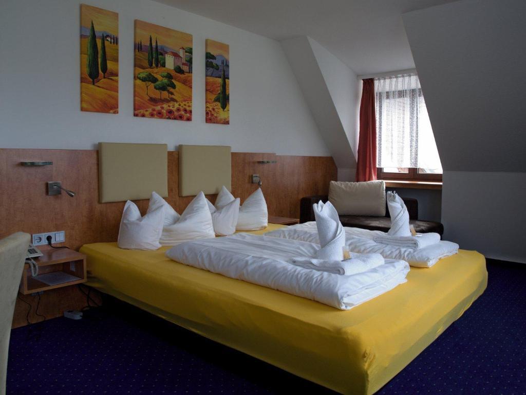 Rednitzhembach Hotel Hembacher Hof חדר תמונה